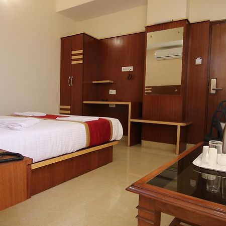 Sri Nandi Comforts Hotel Bangalore Exterior photo
